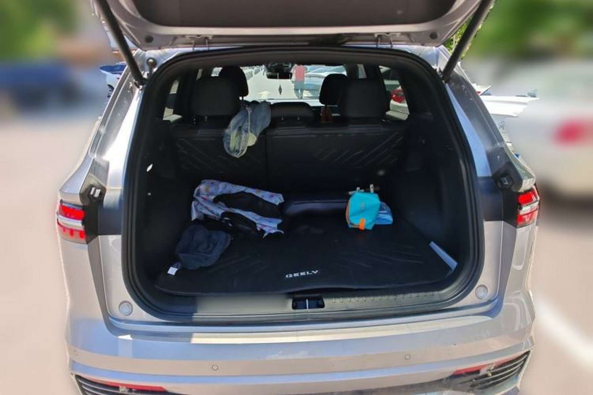 Used Geely Auto Monjaro L 2024 2.0TD DCT EVO Two-Wheel Drive Long-Range Version Trunk