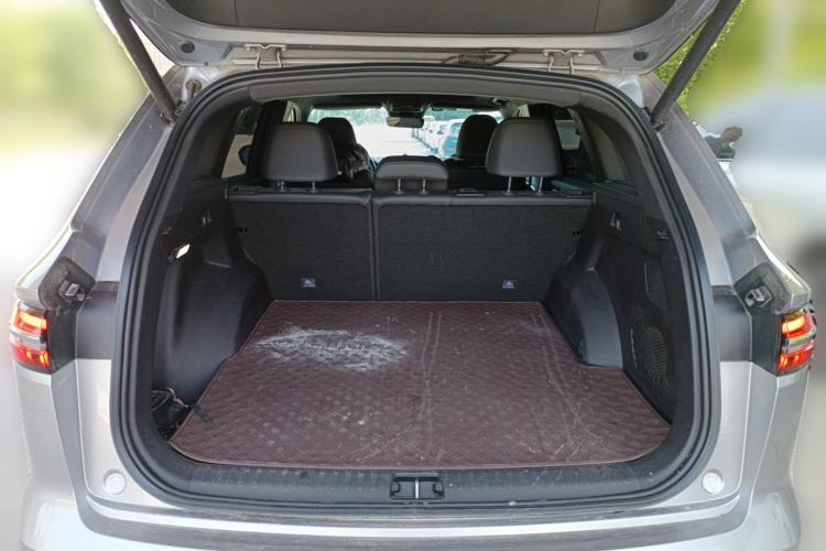 Used Geely Auto Monjaro L 2024 2.0TD High-Power Automatic Two-Wheel Drive Skyline Edition Trunk