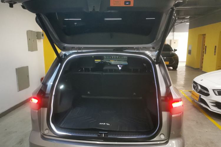 Used Geely Auto Monjaro L 2024 2.0TD High-Power Automatic Two-Wheel Drive Yunqi Version Trunk