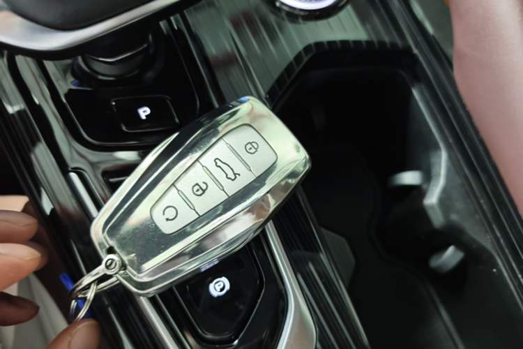 Used Geely Auto Monjaro L 2024 2.0TD DCT EVO Two-Wheel Drive Prestige Version Vehicle Key