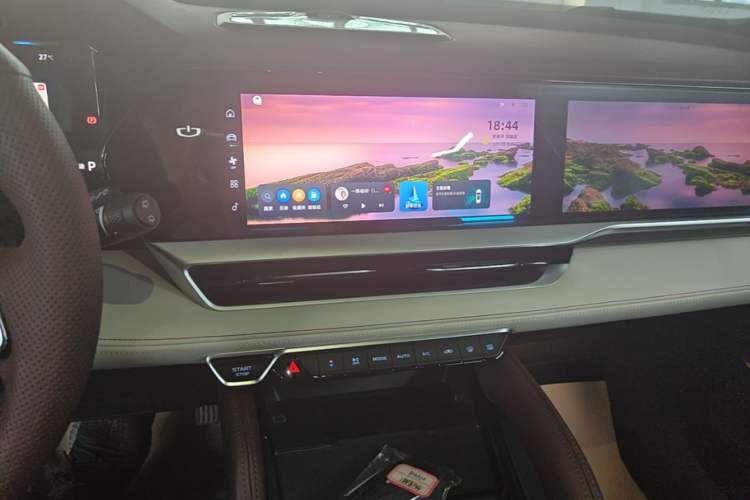 Used Geely Auto Monjaro L 2024 2.0TD High-Power Automatic Two-Wheel Drive Yunqi Version Audio And AC Panel