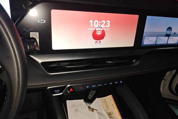 Used Geely Auto Monjaro L 2024 2.0TD DCT EVO Two-Wheel Drive Long-Range Version Audio And AC Panel
