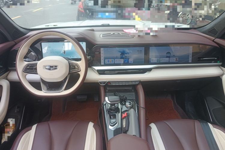 Used Geely Auto Monjaro L 2024 2.0TD High-Power Automatic Two-Wheel Drive Yunqi Version Center Console