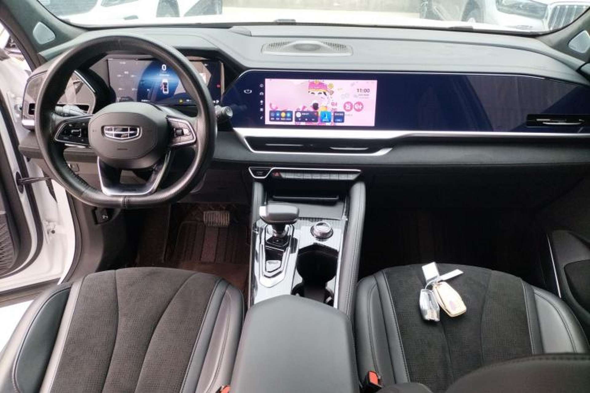 Used Geely Auto Monjaro L 2024 2.0TD High-Power Automatic Two-Wheel Drive Skyline Edition Center Console