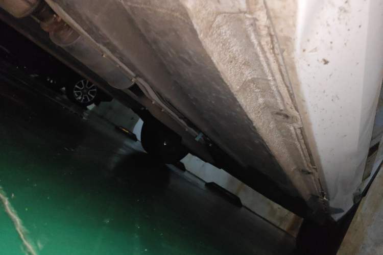 Used Geely Auto Monjaro L 2024 2.0TD DCT EVO Two-Wheel Drive Long-Range Version Chassis Front Left