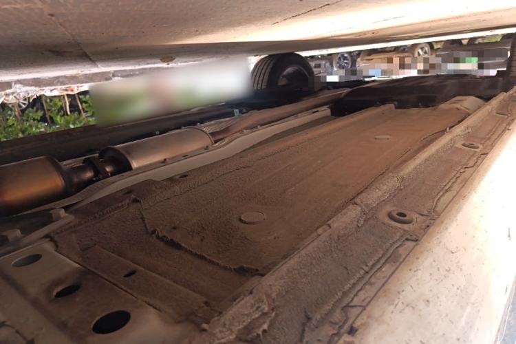 Used Geely Auto Monjaro L 2024 2.0TD DCT EVO Two-Wheel Drive Long-Range Version Chassis Front Right