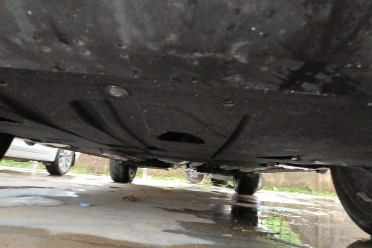 Used Geely Auto Monjaro L 2024 2.0TD DCT EVO Two-Wheel Drive Long-Range Version Chassis Front