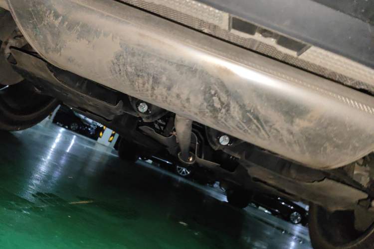 Used Geely Auto Monjaro L 2024 2.0TD DCT EVO Two-Wheel Drive Long-Range Version Chassis Rear
