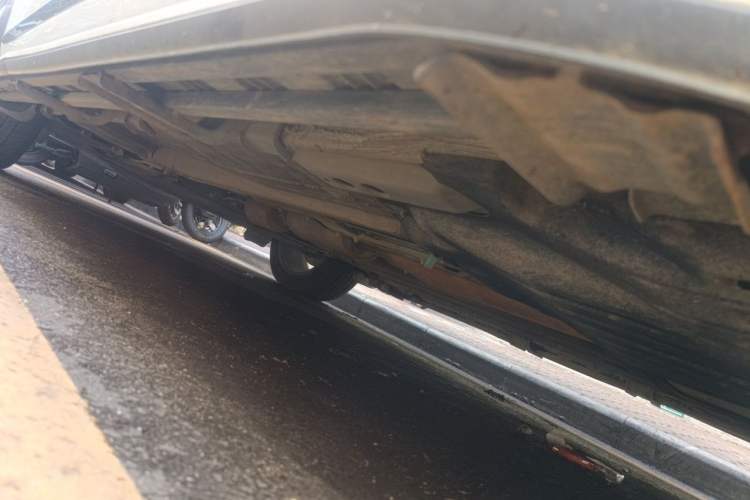 Used Geely Auto Monjaro L 2024 2.0TD High-Power Automatic Two-Wheel Drive Yunqi Version Chassis Rear Left