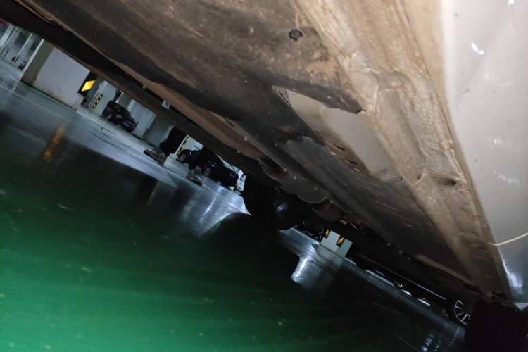 Used Geely Auto Monjaro L 2024 2.0TD DCT EVO Two-Wheel Drive Long-Range Version Chassis Rear Right