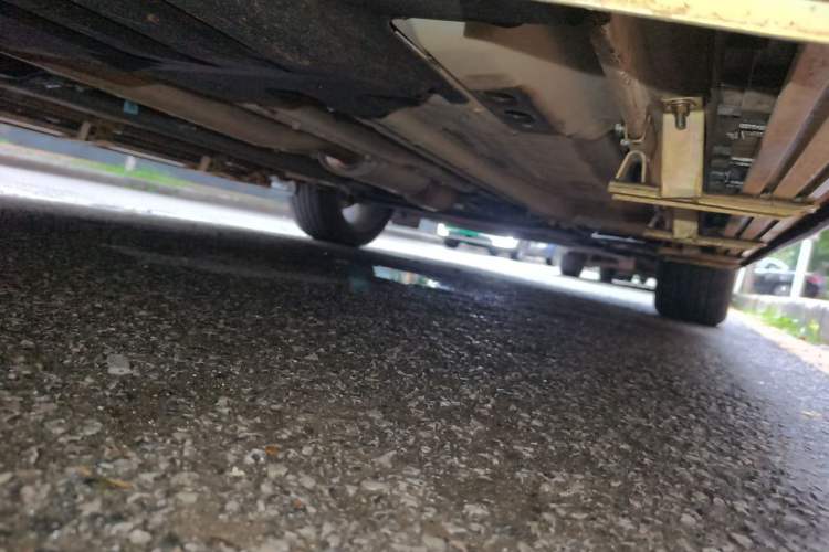 Used Geely Auto Monjaro L 2024 2.0TD High-Power Automatic Two-Wheel Drive Yunqi Version Chassis Rear Right