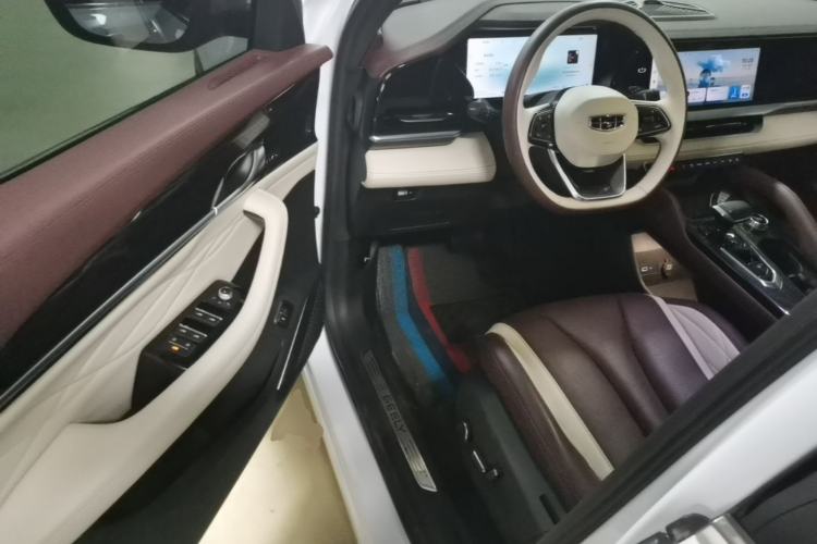Used Geely Auto Monjaro L 2024 2.0TD High-Power Automatic Two-Wheel Drive Yunqi Version Driver Seat