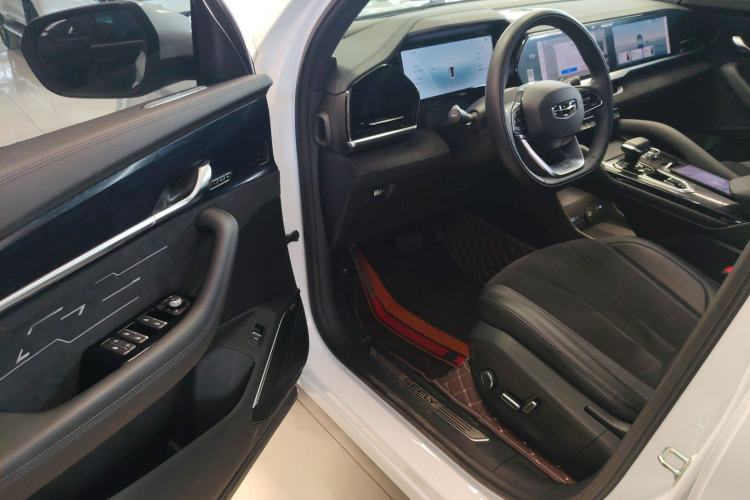 Used Geely Auto Monjaro L 2024 2.0TD High-Power Automatic Two-Wheel Drive Skyline Edition Driver Seat