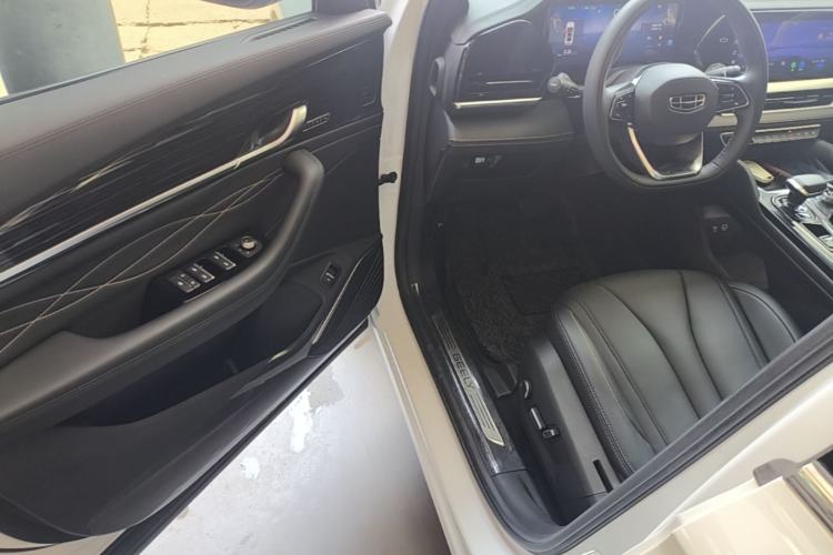 Used Geely Auto Monjaro L 2024 2.0TD DCT EVO Two-Wheel Drive Long-Range Version Driver Seat