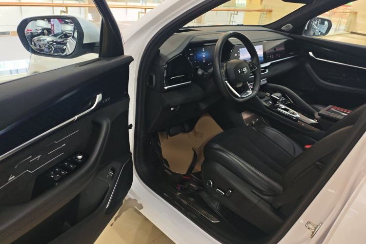 Used Geely Auto Monjaro L 2024 2.0TD High-Power Automatic Two-Wheel Drive Skyline Edition Driver Seat
