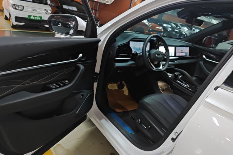Used Geely Auto Monjaro L 2024 2.0TD DCT EVO Two-Wheel Drive Long-Range Version Driver Seat