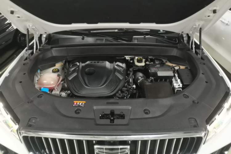 Used Geely Auto Monjaro L 2024 2.0TD High-Power Automatic Two-Wheel Drive Yunqi Version Engine Bay