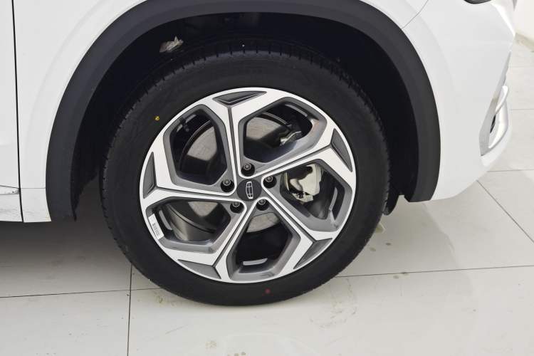 Used Geely Auto Monjaro L 2024 2.0TD DCT EVO Two-Wheel Drive Long-Range Version Exterior 9