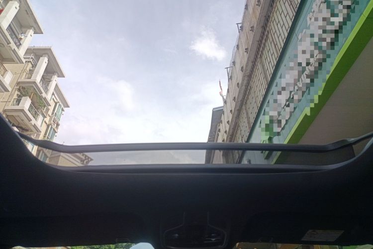 Used Geely Auto Monjaro L 2024 2.0TD High-Power Automatic Two-Wheel Drive Yunqi Version Headliner