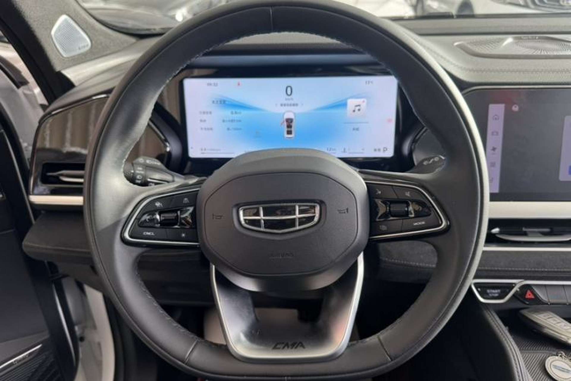 Used Geely Auto Monjaro L 2024 2.0TD High-Power Automatic Two-Wheel Drive Yunqi Version Interior 1