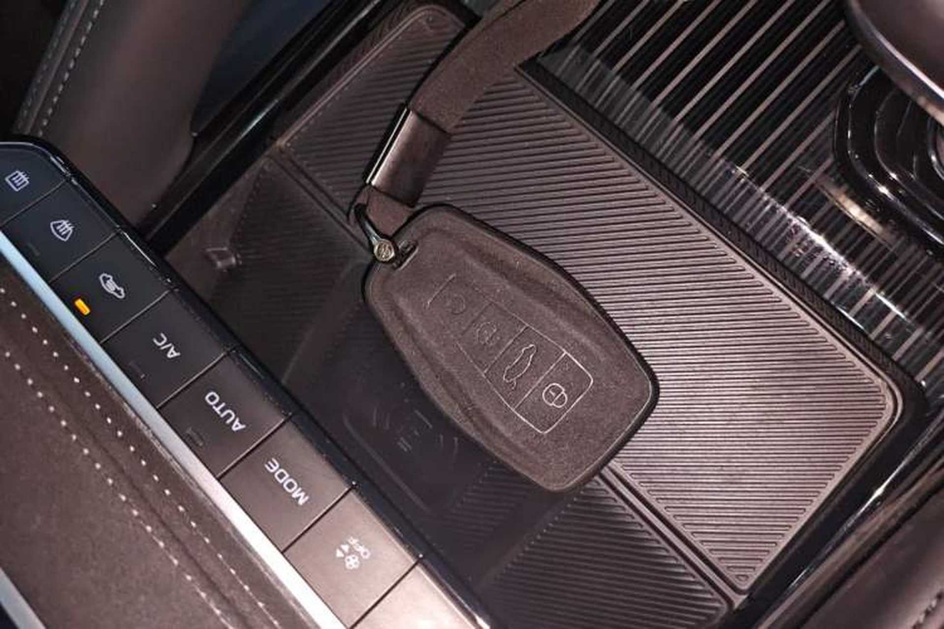 Used Geely Auto Monjaro L 2024 2.0TD High-Power Automatic Two-Wheel Drive Skyline Edition Interior 1