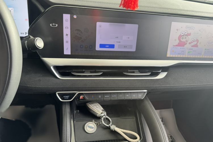 Used Geely Auto Monjaro L 2024 2.0TD High-Power Automatic Two-Wheel Drive Yunqi Version Interior 2