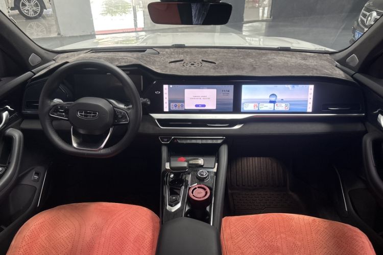 Used Geely Auto Monjaro L 2024 2.0TD High-Power Automatic Two-Wheel Drive Skyline Edition Interior 2