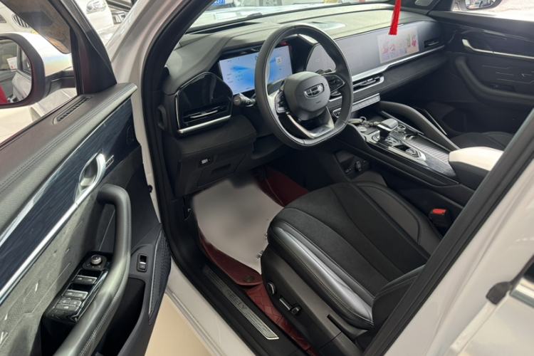 Used Geely Auto Monjaro L 2024 2.0TD High-Power Automatic Two-Wheel Drive Yunqi Version Interior 5