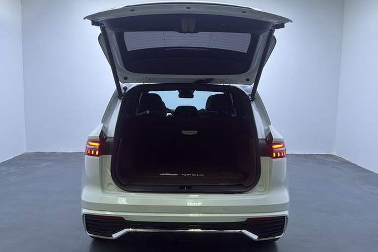 Used Geely Auto Monjaro L 2024 2.0TD DCT EVO Two-Wheel Drive Long-Range Version Interior 7