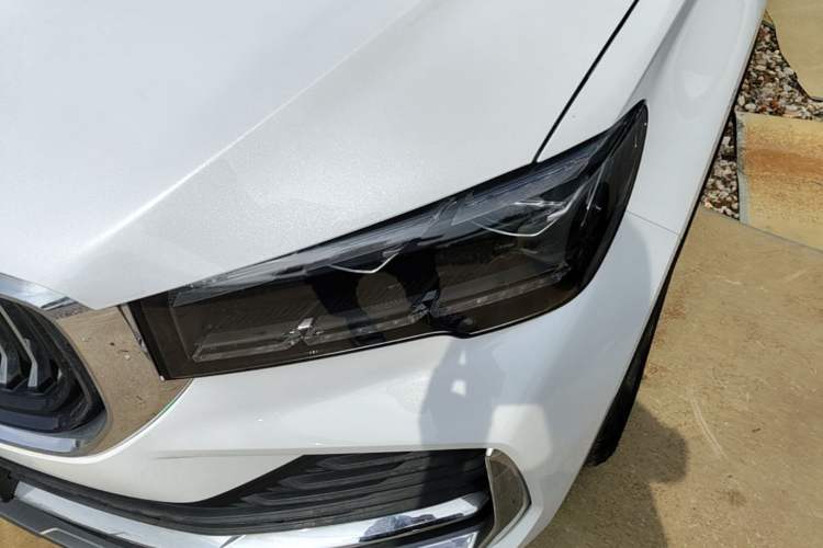 Used Geely Auto Monjaro L 2024 2.0TD High-Power Automatic Two-Wheel Drive Yunqi Version Left Front Headlight