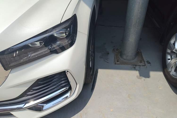 Used Geely Auto Monjaro L 2024 2.0TD DCT EVO Two-Wheel Drive Long-Range Version Left Front Headlight