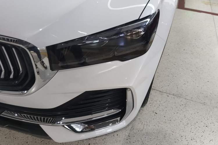 Used Geely Auto Monjaro L 2024 2.0TD High-Power Automatic Two-Wheel Drive Yunqi Version Left Front Headlight