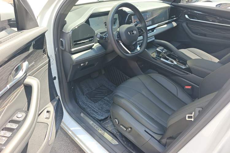Used Geely Auto Monjaro L 2024 2.0TD DCT EVO Two-Wheel Drive Long-Range Version Left Front Seat
