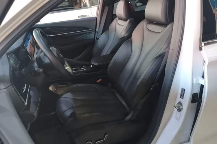 Used Geely Auto Monjaro L 2024 2.0TD DCT EVO Two-Wheel Drive Long-Range Version Left Front Seat