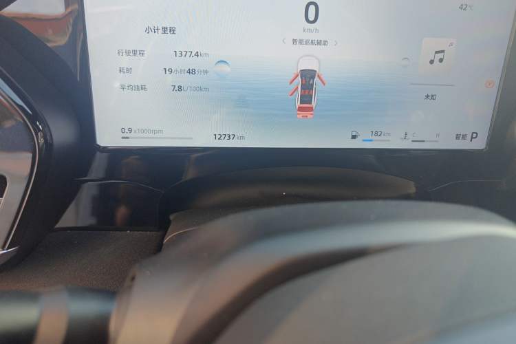 Used Geely Auto Monjaro L 2024 2.0TD High-Power Automatic Two-Wheel Drive Skyline Edition Odometer Close Up