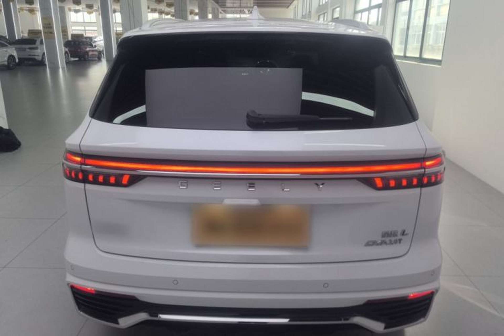 Used Geely Auto Monjaro L 2024 2.0TD High-Power Automatic Two-Wheel Drive Skyline Edition Rear