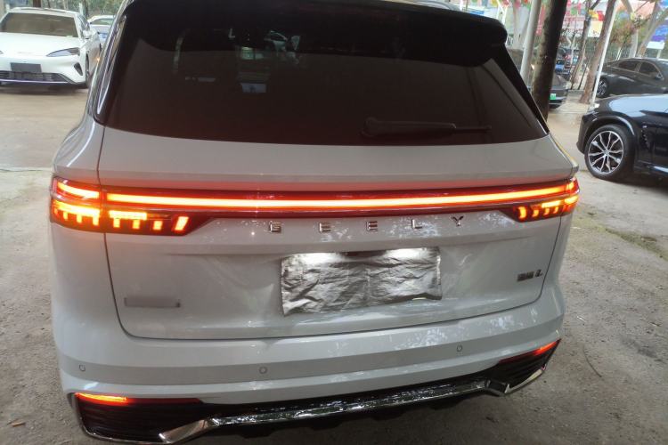 Used Geely Auto Monjaro L 2024 2.0TD High-Power Automatic Two-Wheel Drive Skyline Edition Rear