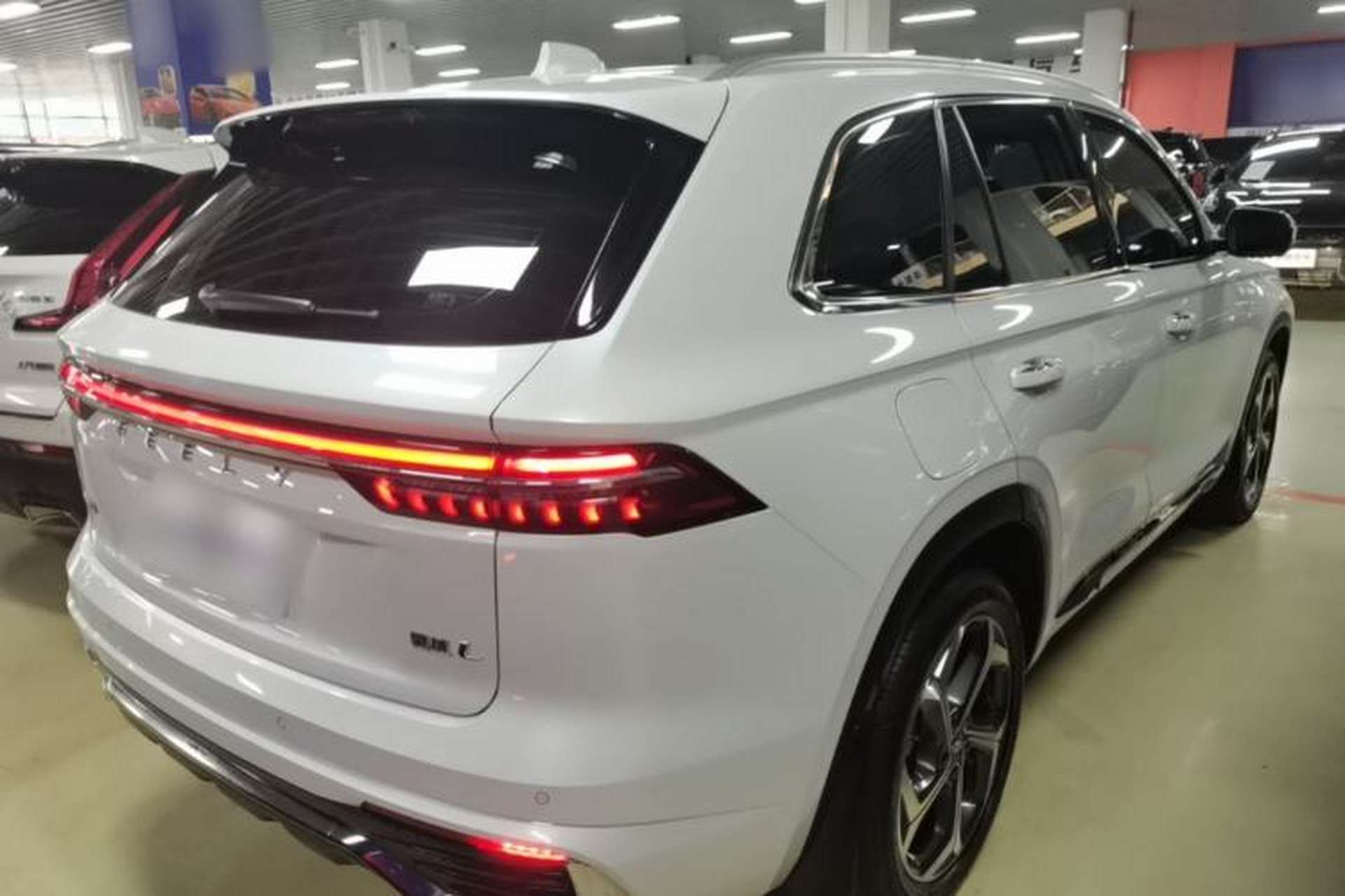 Used Geely Auto Monjaro L 2024 2.0TD High-Power Automatic Two-Wheel Drive Yunqi Version Rear Right 45 Deg
