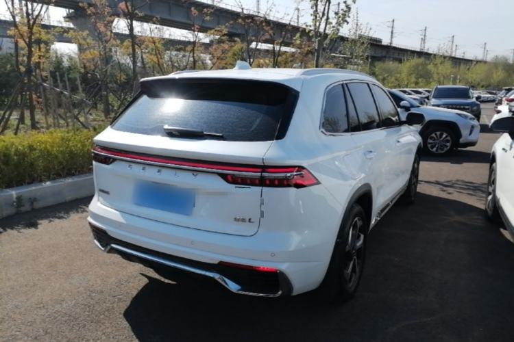 Used Geely Auto Monjaro L 2024 2.0TD High-Power Automatic Two-Wheel Drive Yunqi Version Rear Right 45 Deg