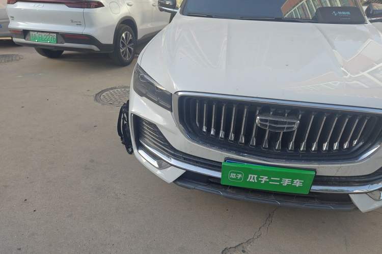 Used Geely Auto Monjaro L 2024 2.0TD High-Power Automatic Two-Wheel Drive Skyline Edition Right Front Headlight
