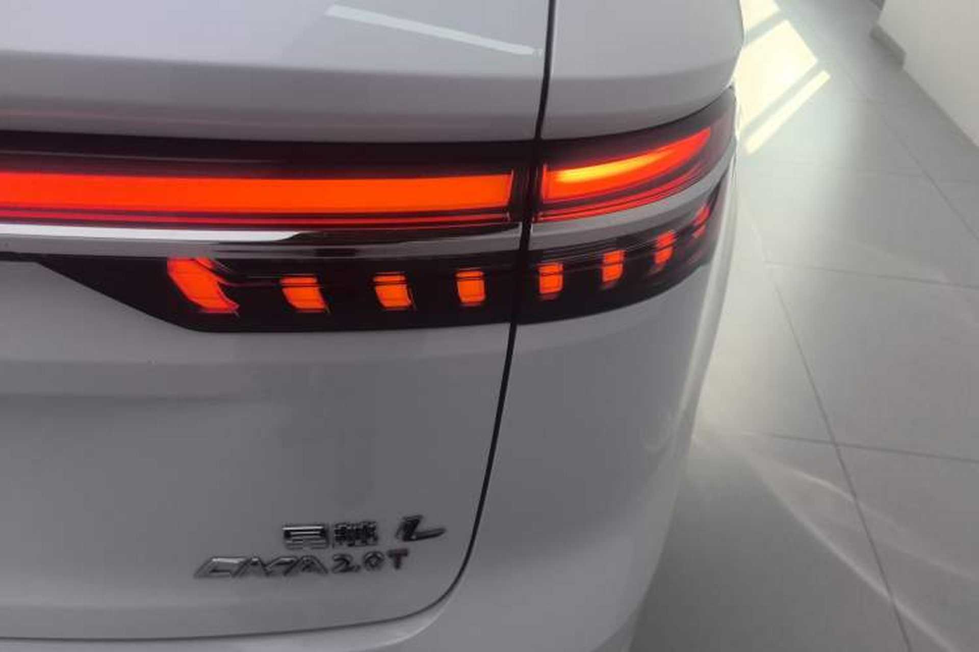 Used Geely Auto Monjaro L 2024 2.0TD High-Power Automatic Two-Wheel Drive Skyline Edition Right Rear Taillight