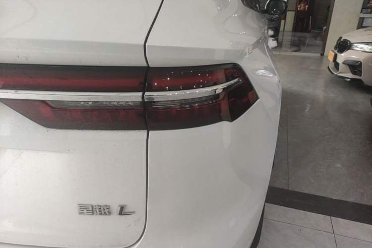 Used Geely Auto Monjaro L 2024 2.0TD DCT EVO Two-Wheel Drive Long-Range Version Right Rear Taillight