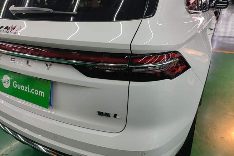 Used Geely Auto Monjaro L 2024 2.0TD DCT EVO Two-Wheel Drive Long-Range Version Right Rear Taillight