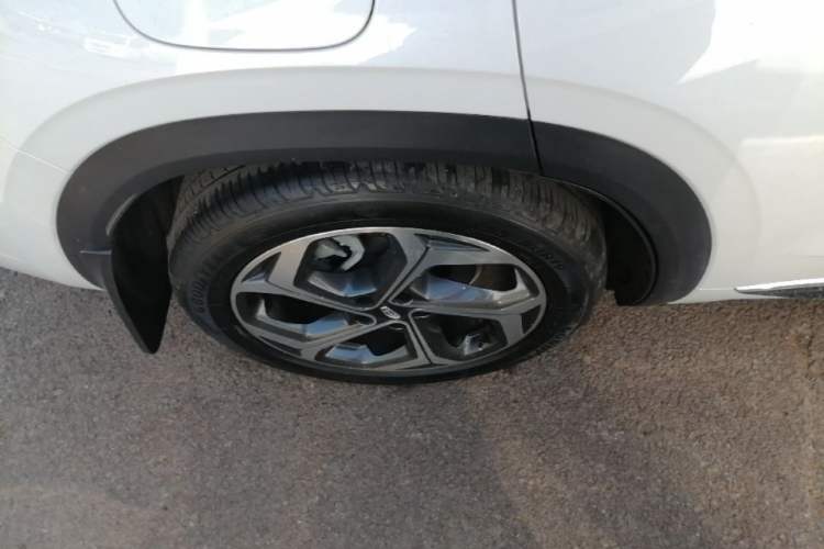 Used Geely Auto Monjaro L 2024 2.0TD High-Power Automatic Two-Wheel Drive Yunqi Version Right Rear Wheel Hub