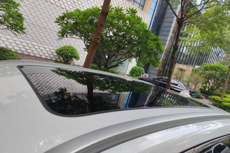 Used Geely Auto Monjaro L 2024 2.0TD DCT EVO Two-Wheel Drive Long-Range Version Roof