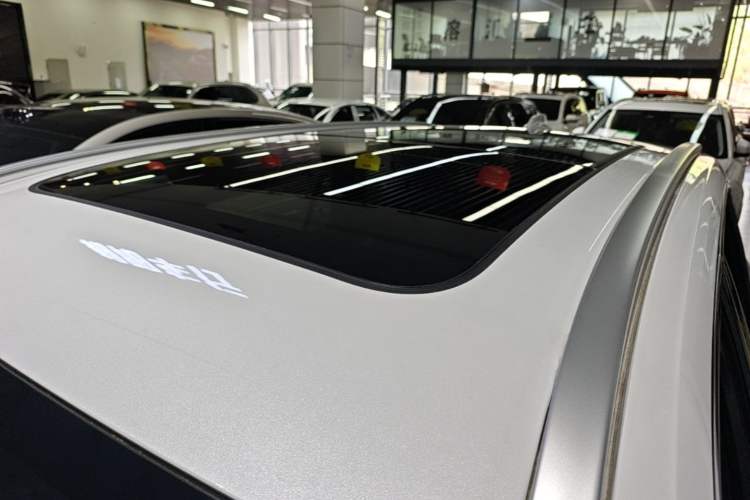 Used Geely Auto Monjaro L 2024 2.0TD DCT EVO Two-Wheel Drive Long-Range Version Roof