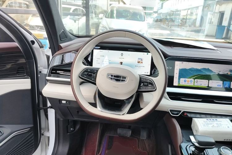 Used Geely Auto Monjaro L 2024 2.0TD High-Power Automatic Two-Wheel Drive Yunqi Version Steering Wheel