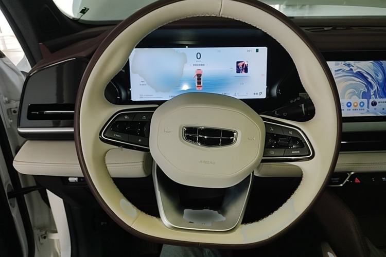 Used Geely Auto Monjaro L 2024 2.0TD High-Power Automatic Two-Wheel Drive Yunqi Version Steering Wheel