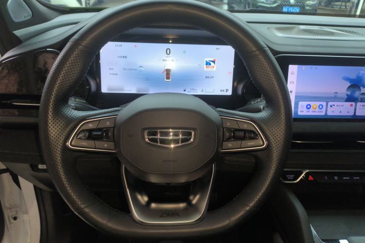 Used Geely Auto Monjaro L 2024 2.0TD High-Power Automatic Two-Wheel Drive Skyline Edition Steering Wheel