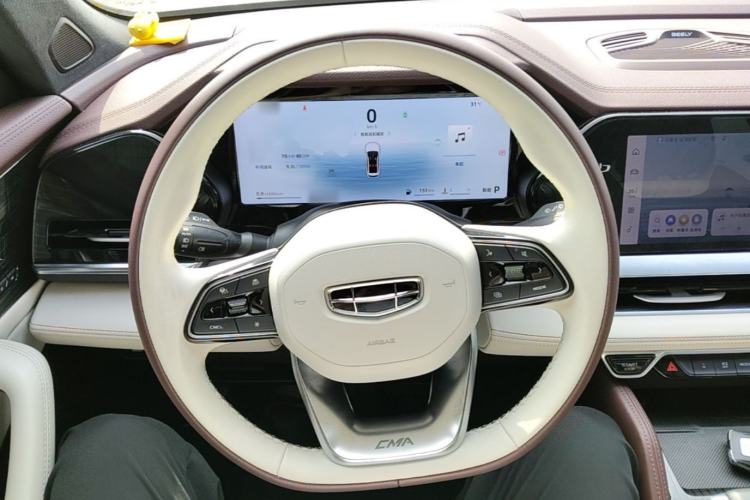 Used Geely Auto Monjaro L 2024 2.0TD High-Power Automatic Two-Wheel Drive Yunqi Version Steering Wheel